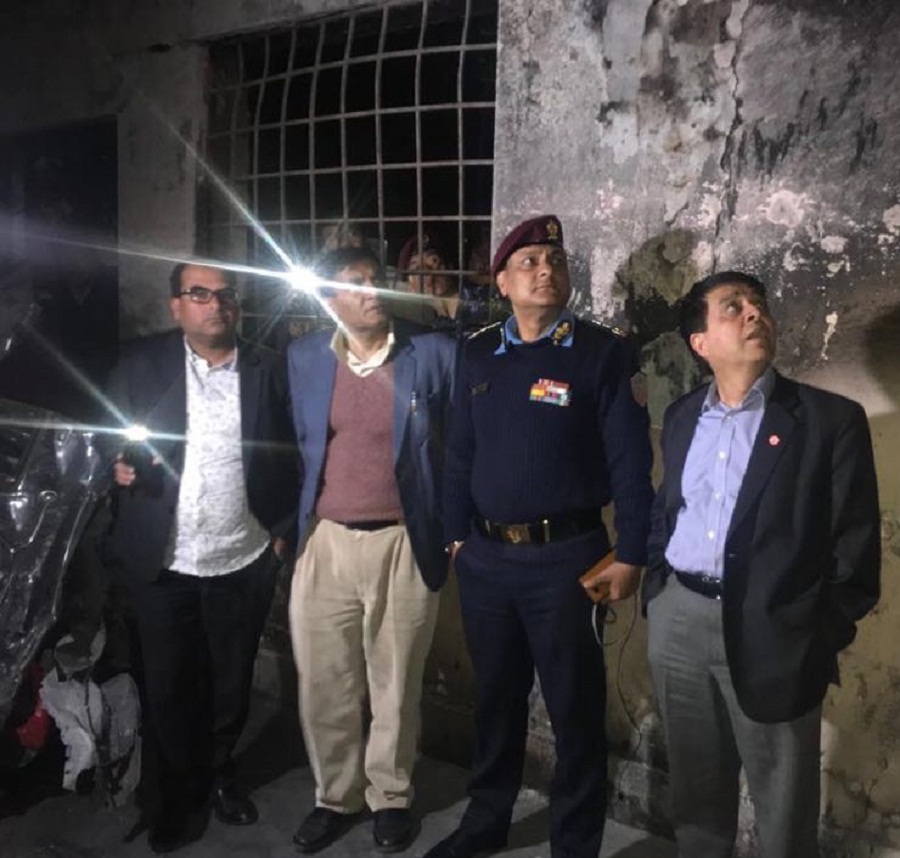 बसुन्धरा बम बिस्फोट : आइजिपी खनालद्वारा बिस्फोटस्थल निरीक्षण